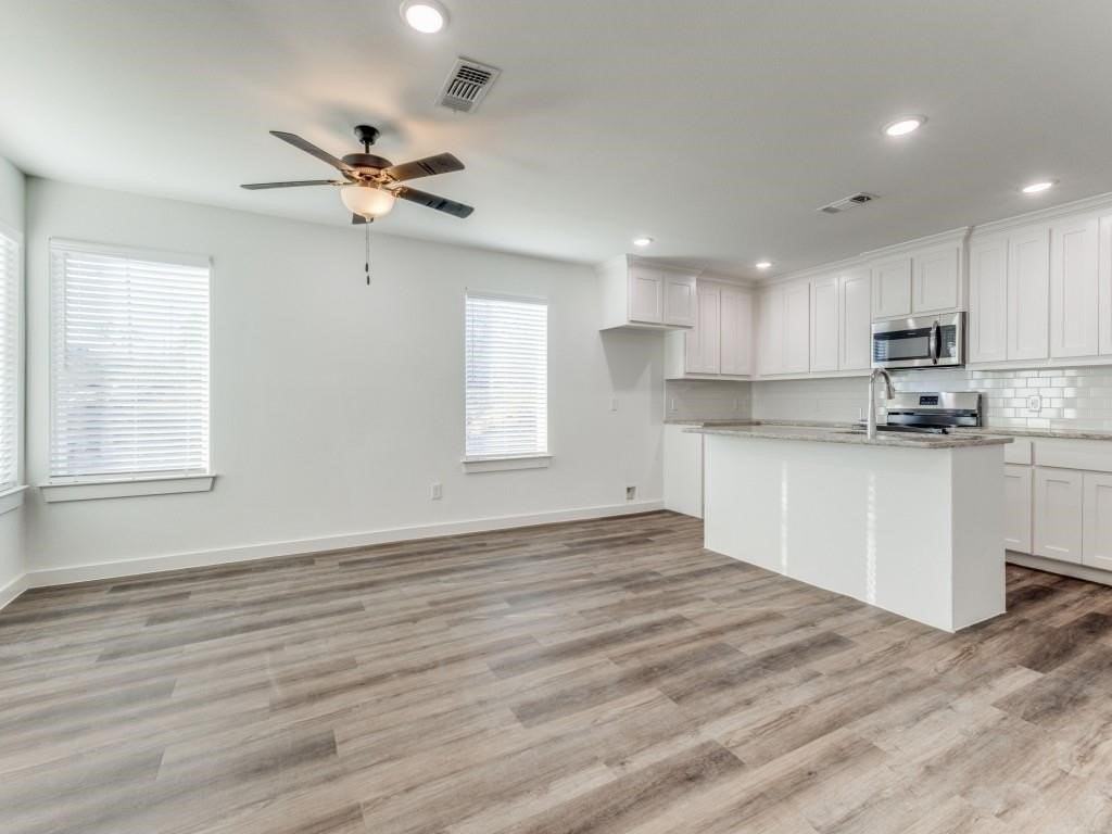 1017 Ray Dr - Photo 5 of 12