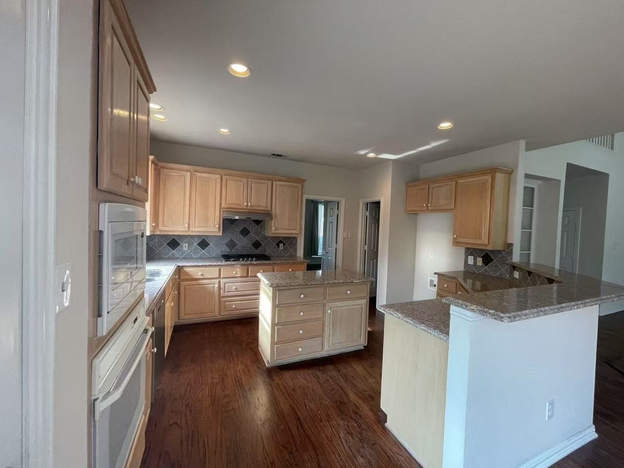 3508 Grand Mesa Dr - Photo 5 of 19