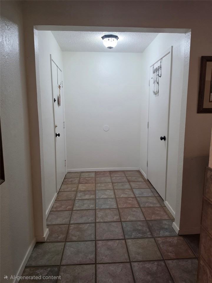4537 Altamesa Blvd - Photo 3 of 39