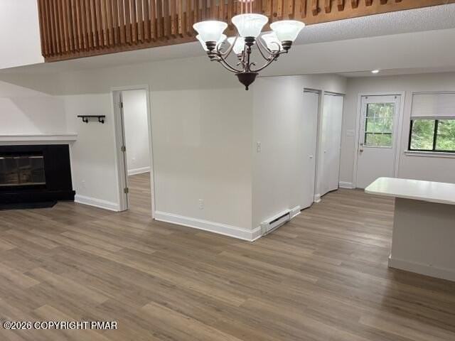 238 Evergreen Ct - Photo 4 of 32