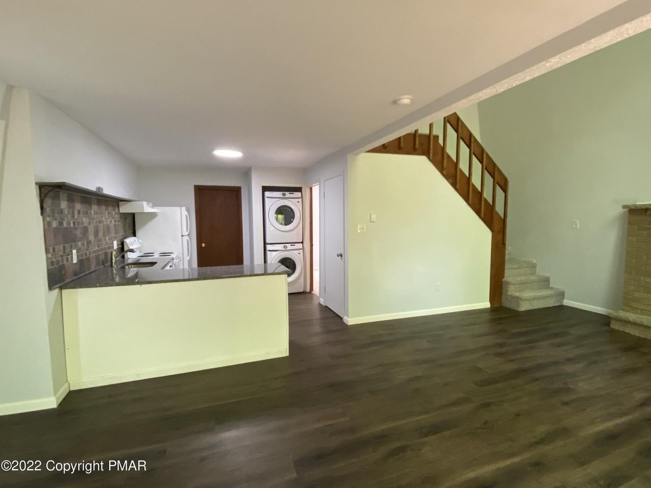 1238 Winding Way - Photo 5 of 22