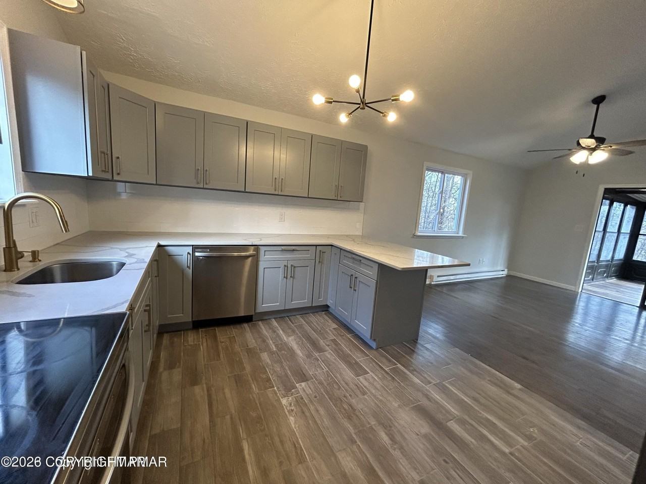 2439 Winding Way - Photo 5 of 19