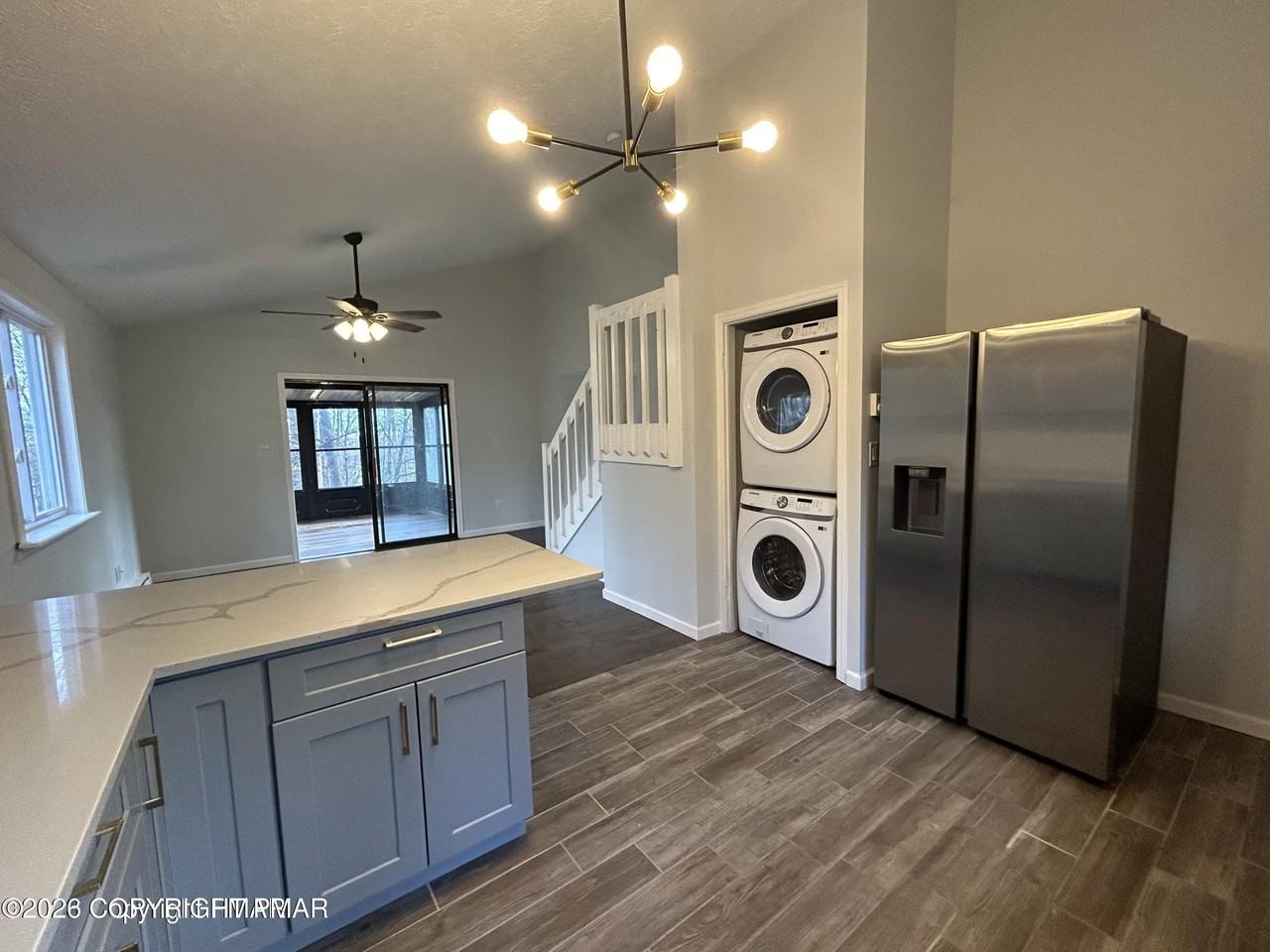 2439 Winding Way - Photo 7 of 19