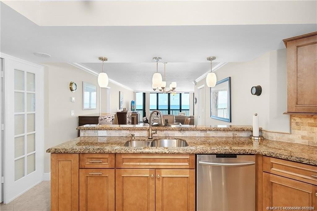 9550 S Ocean Dr #705 - Photo 4 of 39