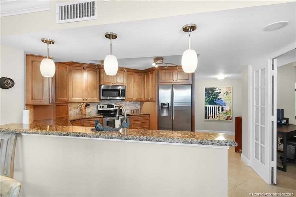 9550 S Ocean Dr #705 - Photo 6 of 39