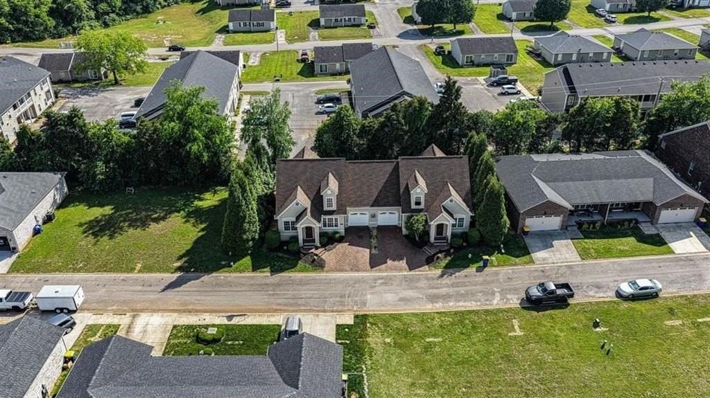 841B Denzil Ave #B - Photo 7 of 29
