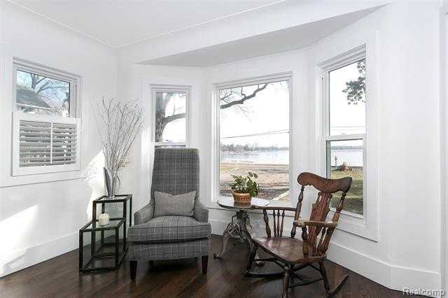 3630 Orchard Lake Rd - Photo 5 of 34
