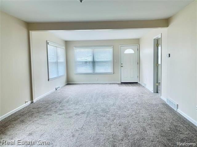 60 W Meyers Ave - Photo 3 of 15