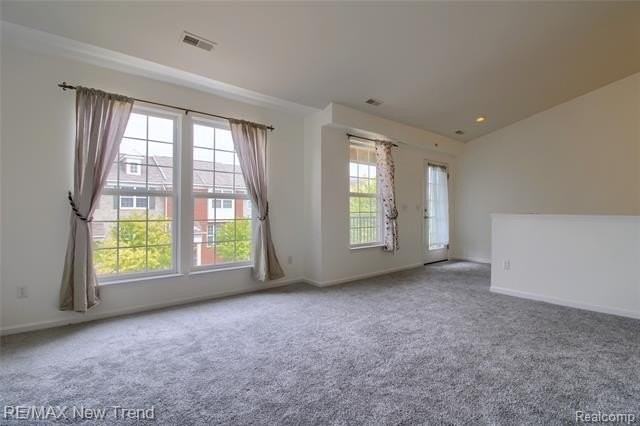 28021 Hopkins Dr - Photo 7 of 25