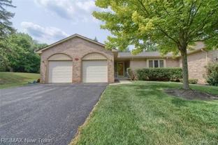 29504 Sylvan Ln - Photo 1 of 1