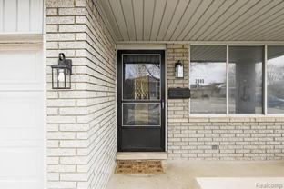 2995 Groves Dr - Photo 1 of 1