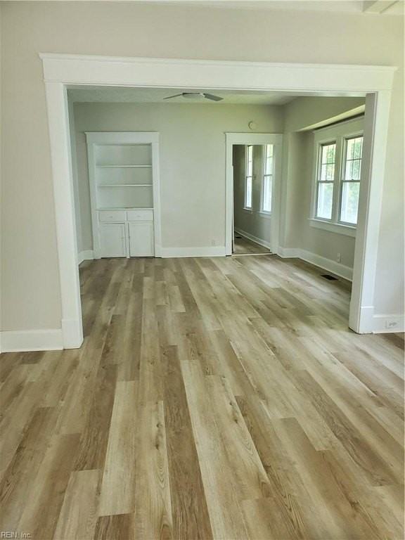 1710 Leckie St - Photo 3 of 12