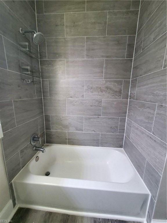 1710 Leckie St - Photo 6 of 12