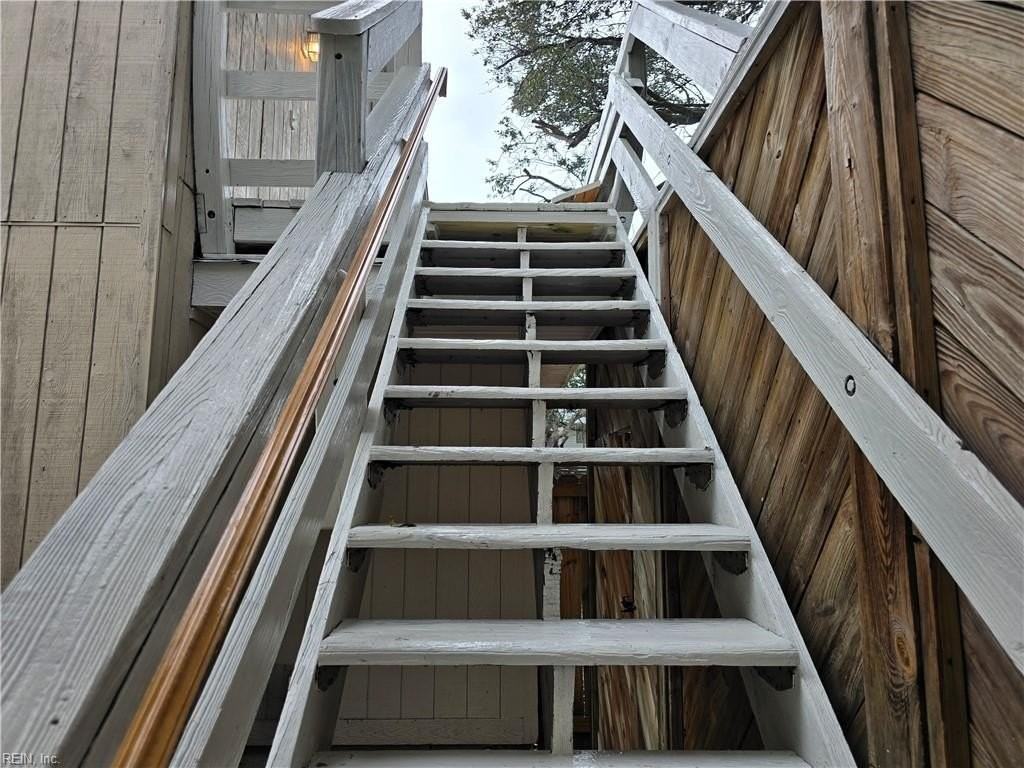 2312 Red Tide Rd #C - Photo 4 of 30