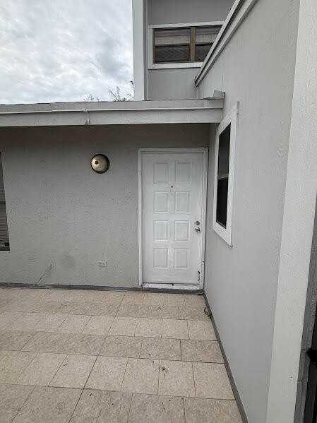 1975 Monks Ct - Photo 4 of 13