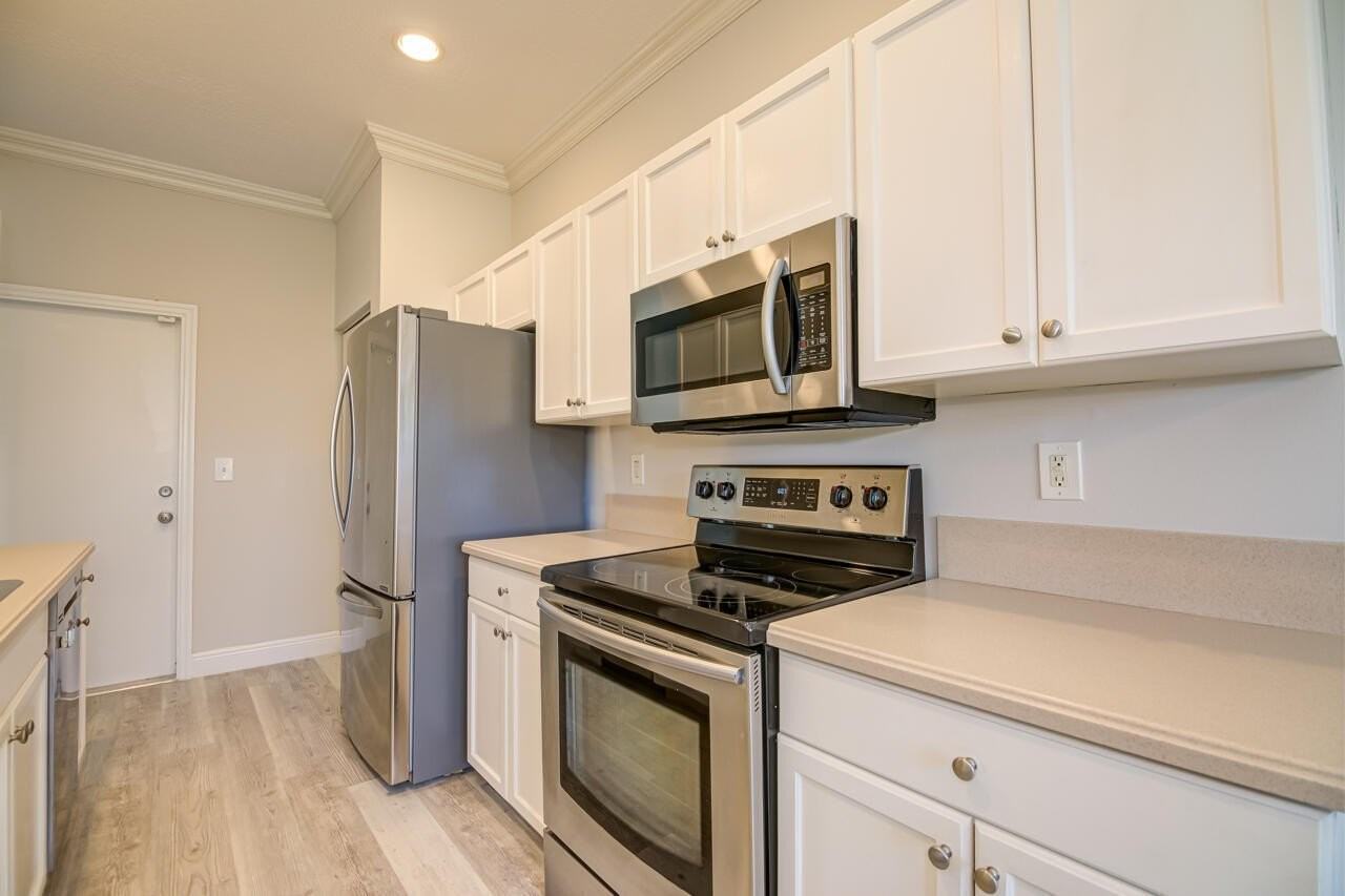 446 Rainbow Springs Ter - Photo 5 of 16