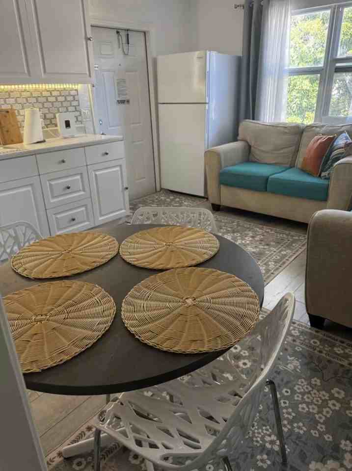 820 15th St #2 - Photo 4 of 20