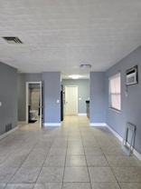 305 Sw 14th St - Photo 1 of 1