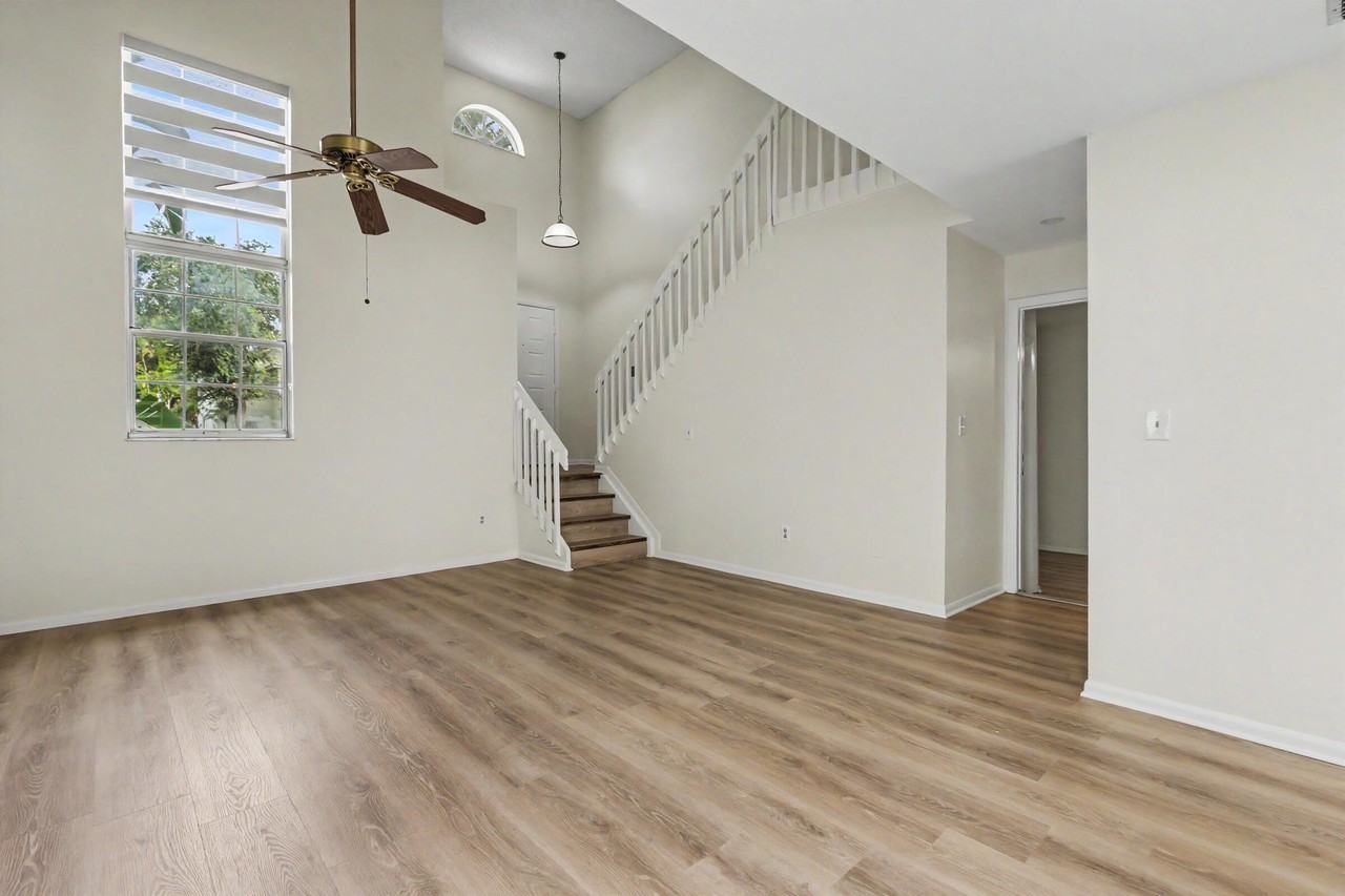 9825 Nw 2nd Ct - Photo 6 of 31