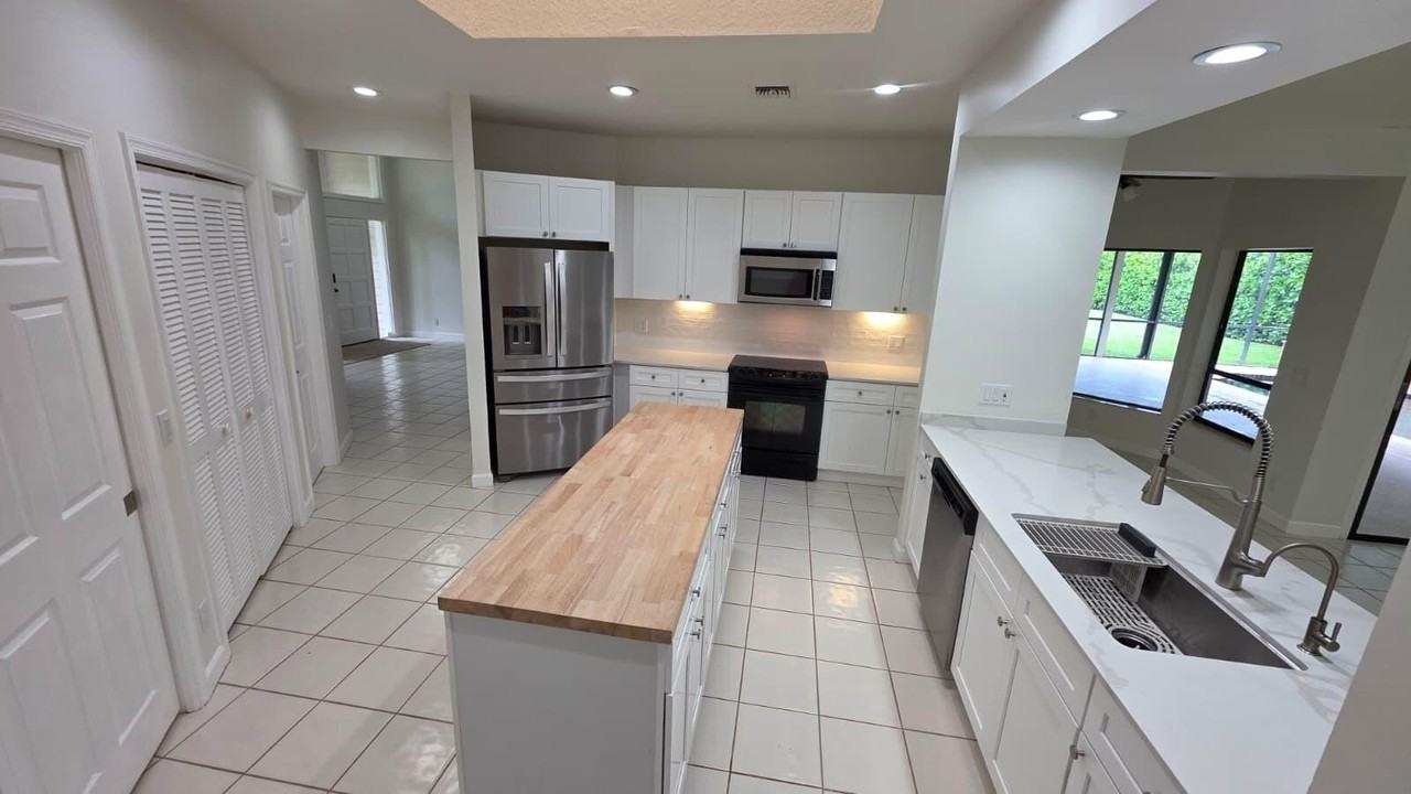 6118 Creekside Trl - Photo 7 of 21
