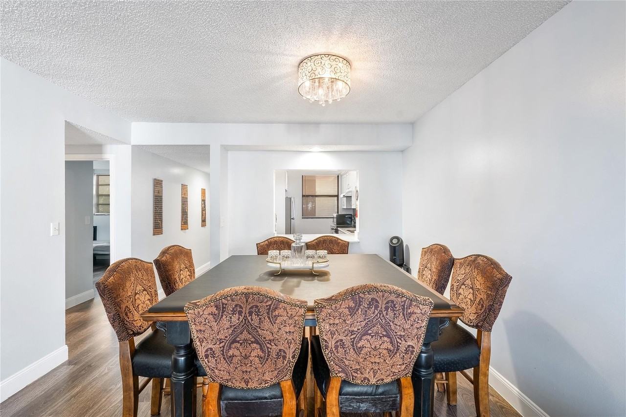 8437 Forest Hills Dr #203 - Photo 6 of 35