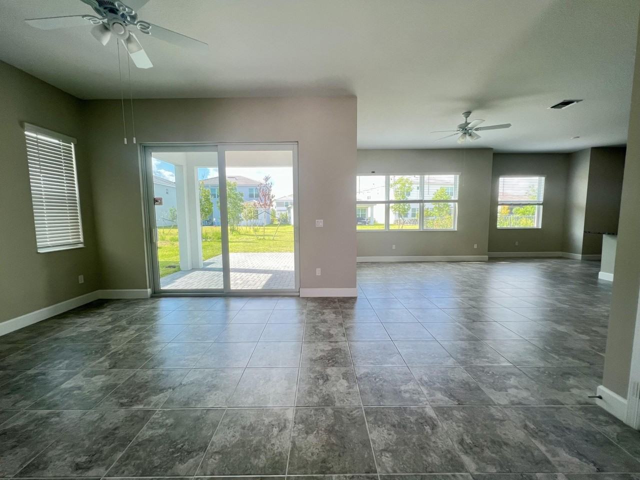 14998 Goldspar Ct - Photo 6 of 19
