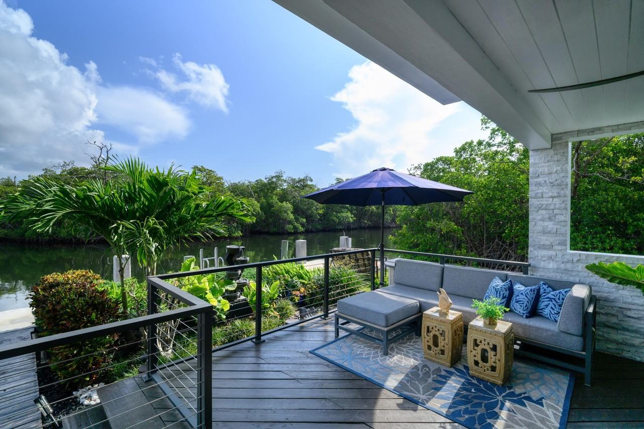 5246 Boca Marina Cir S - Photo 3 of 50