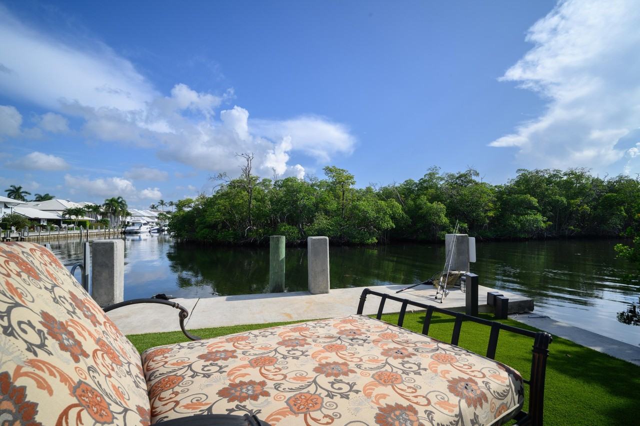 5246 Boca Marina Cir S - Photo 5 of 50