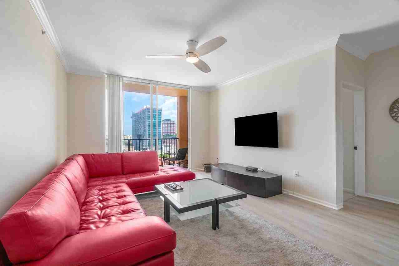 651 Okeechobee Blvd #1104 - Photo 5 of 42