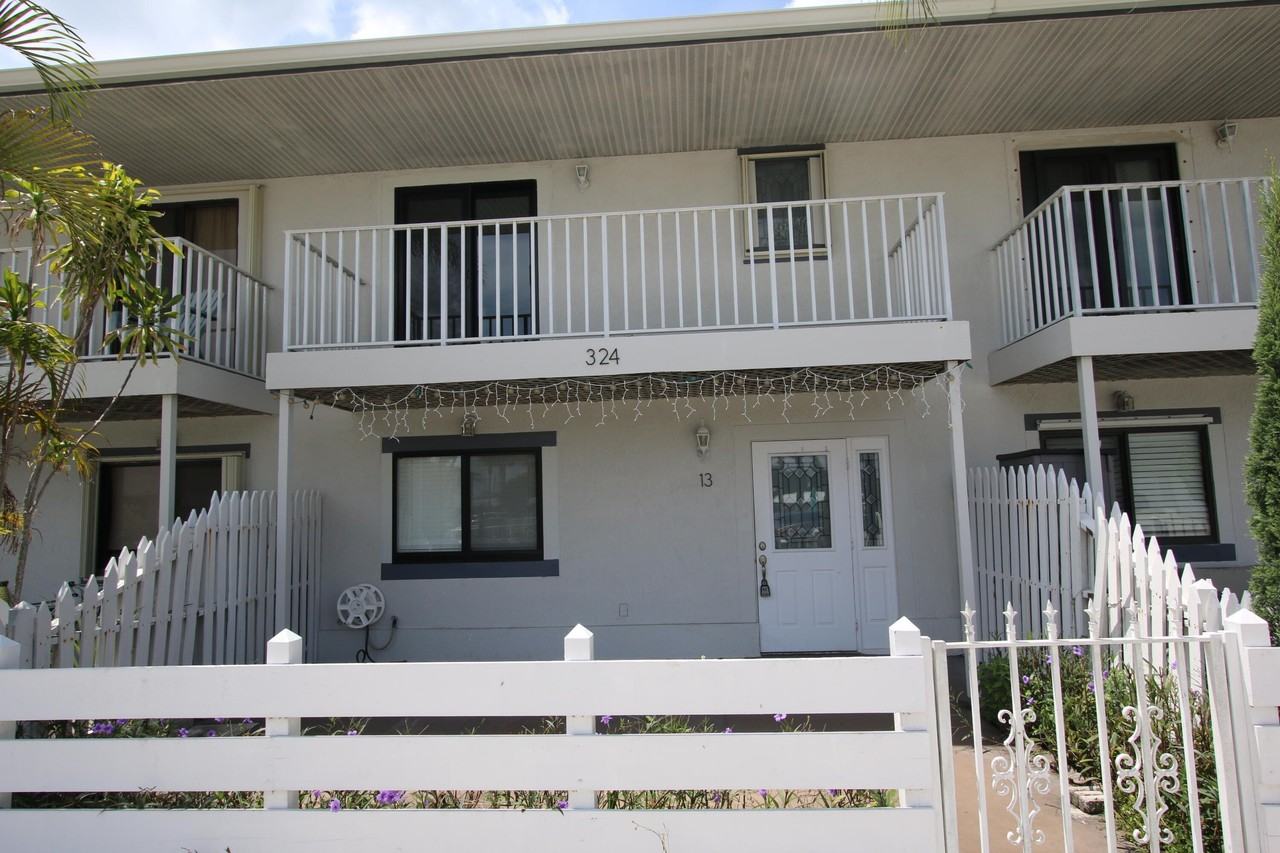 324 W Pine St #13