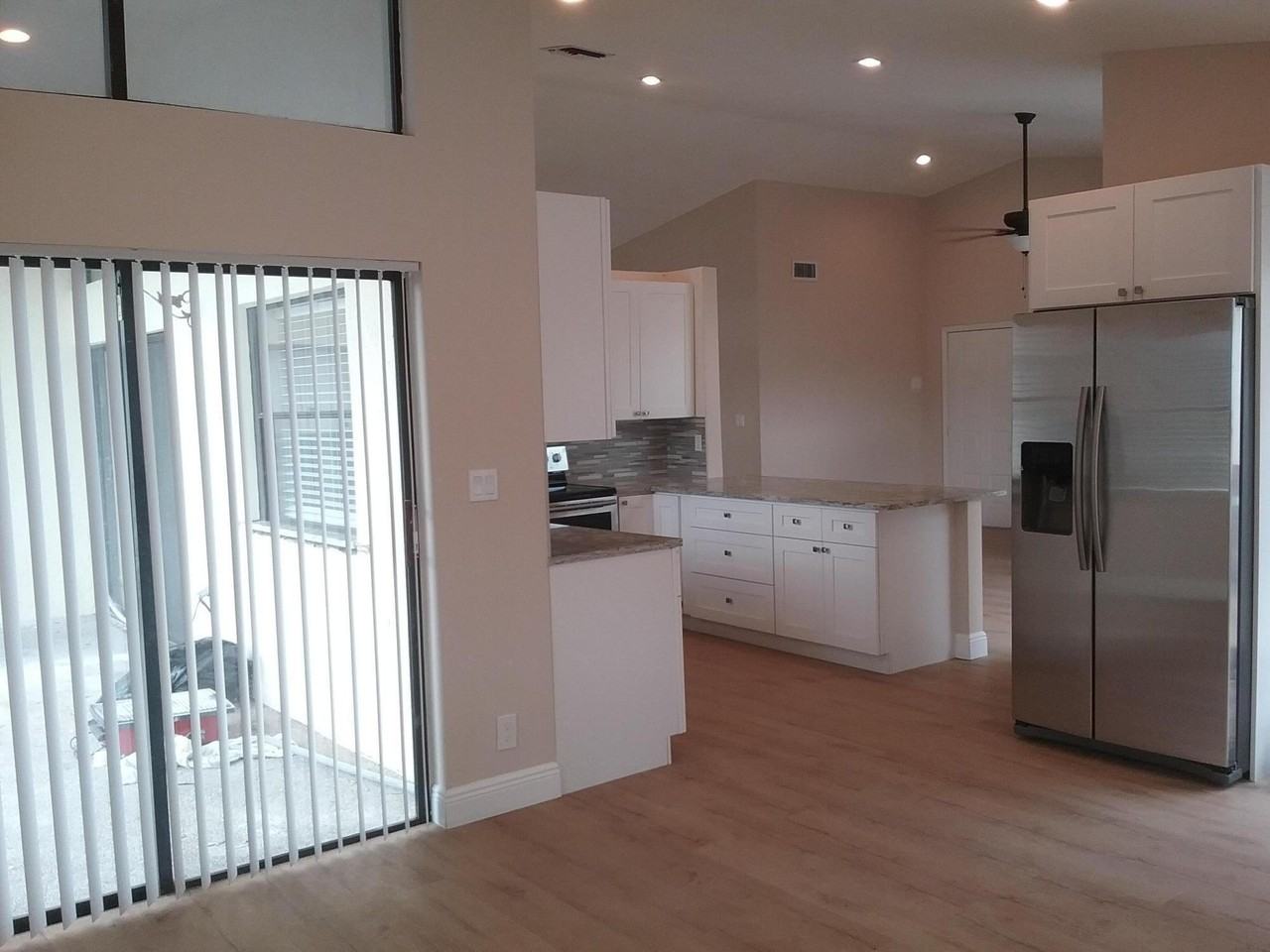 21071 Woodspring Ave - Photo 2 of 30