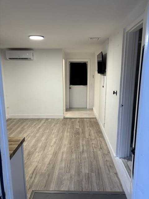 341 Sw 15th St - Photo 4 of 7