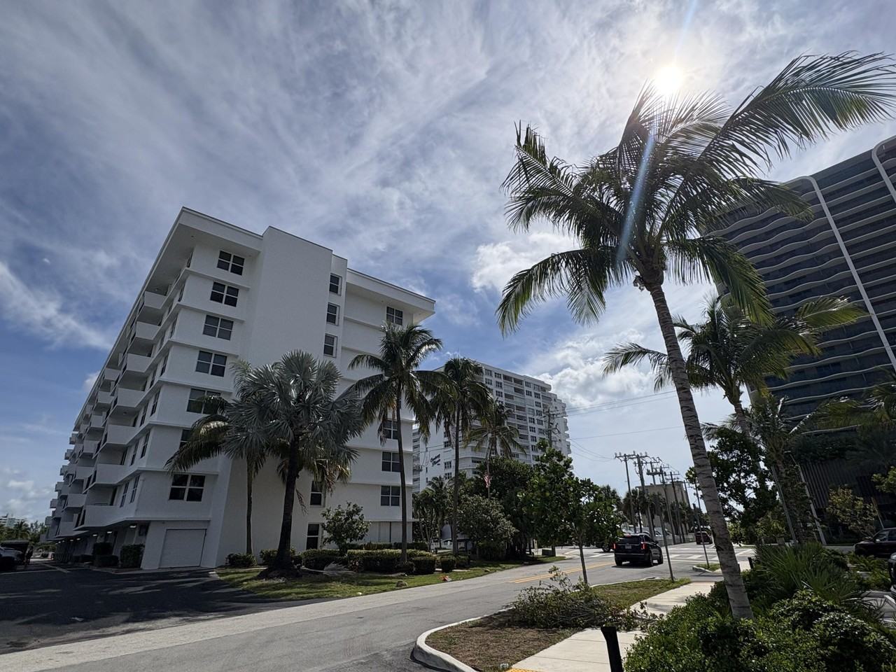 1009 N Ocean Blvd #607 - Photo 4 of 34