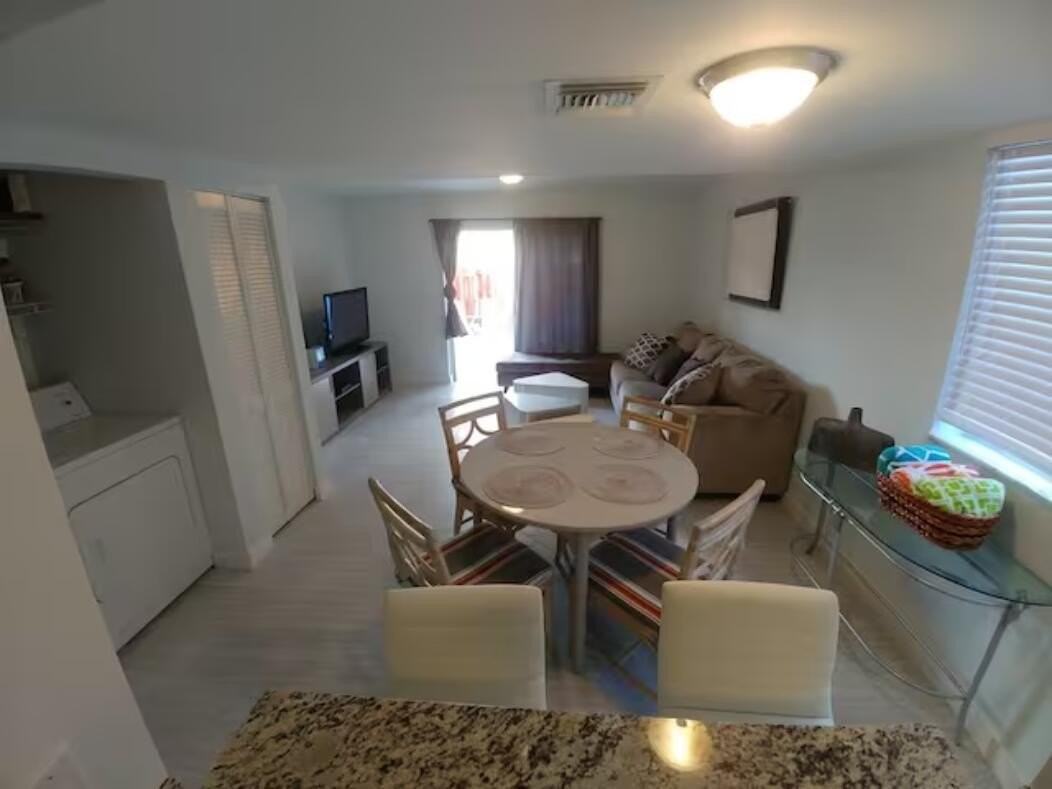 2261 Ne 171st St #4 - Photo 2 of 17