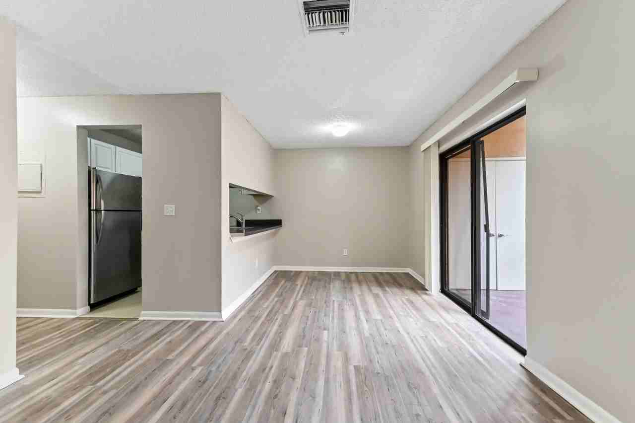 6041 10th Ave N #228 - Photo 3 of 16