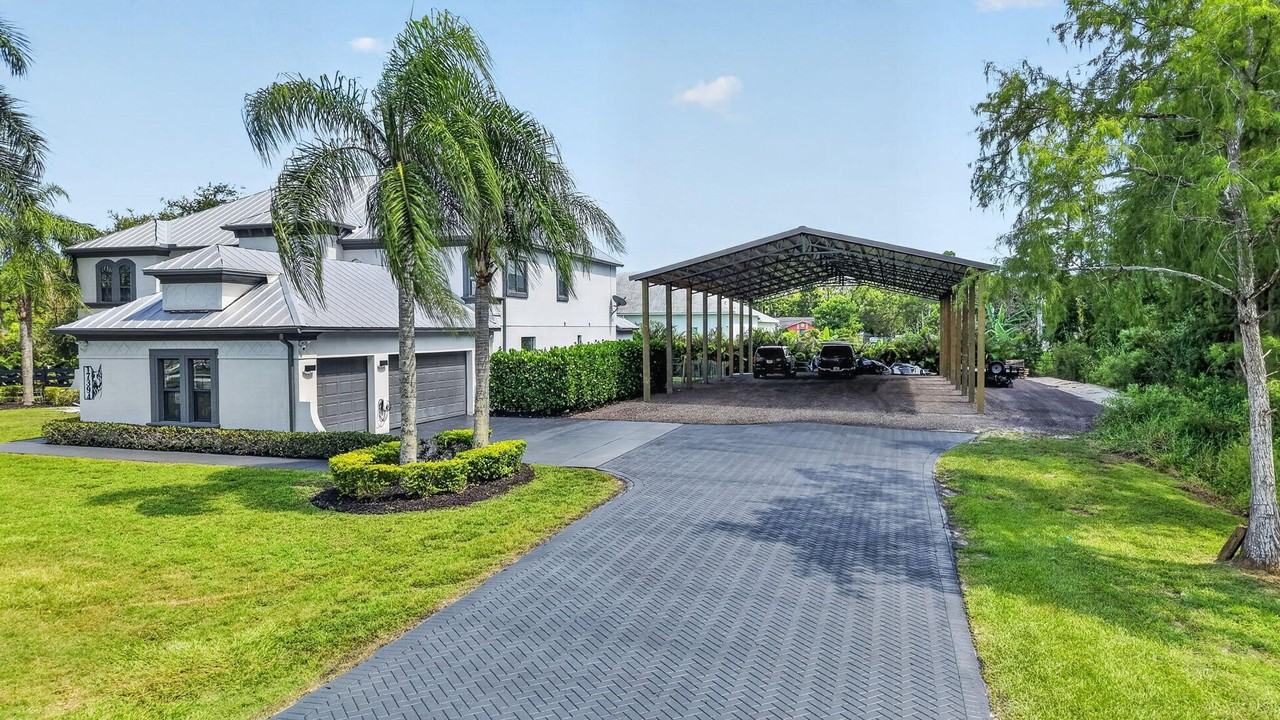 17394 Orange Blvd - Photo 4 of 50