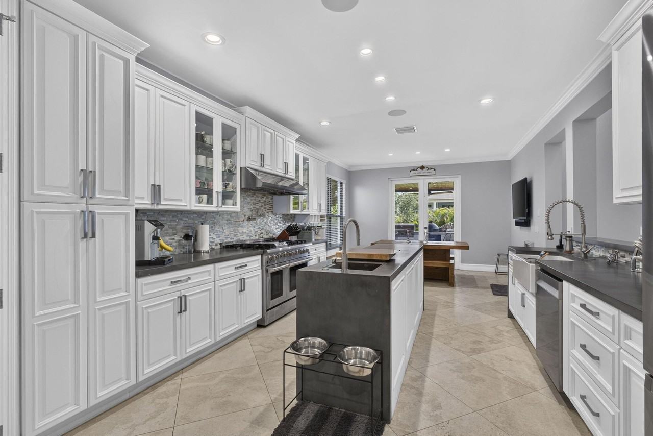 17394 Orange Blvd - Photo 6 of 50