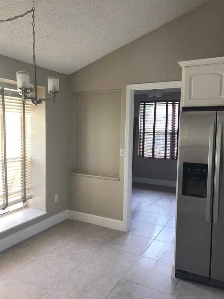 8233 Scenic Turn - Photo 7 of 18