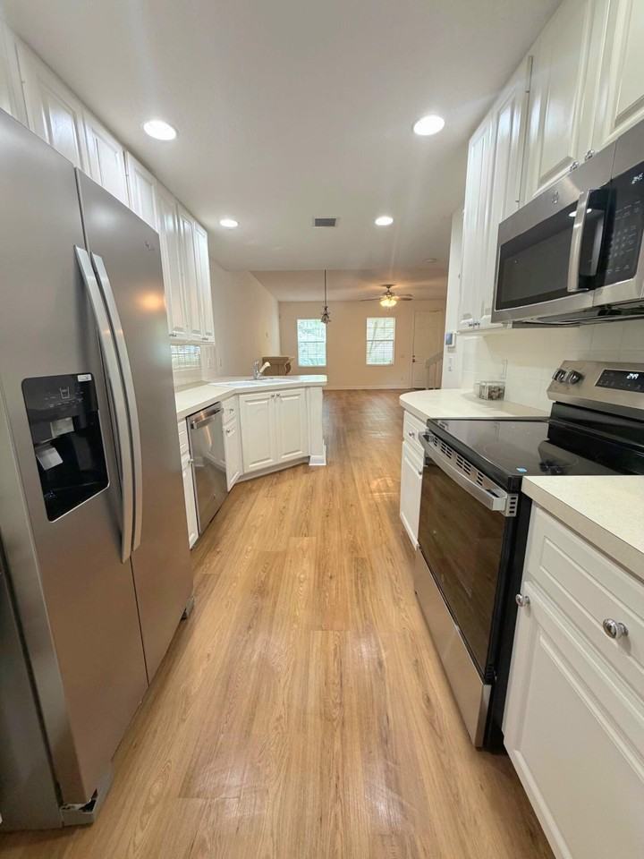 2868 W Community Dr - Photo 5 of 34