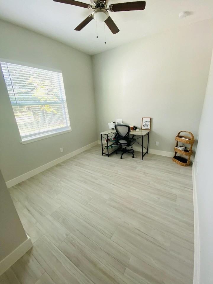 3310 Sw Savona Blvd - Photo 7 of 9