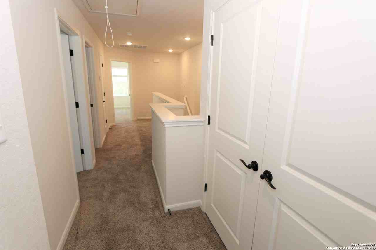 10348 Lynwood Crk #102 - Photo 6 of 15