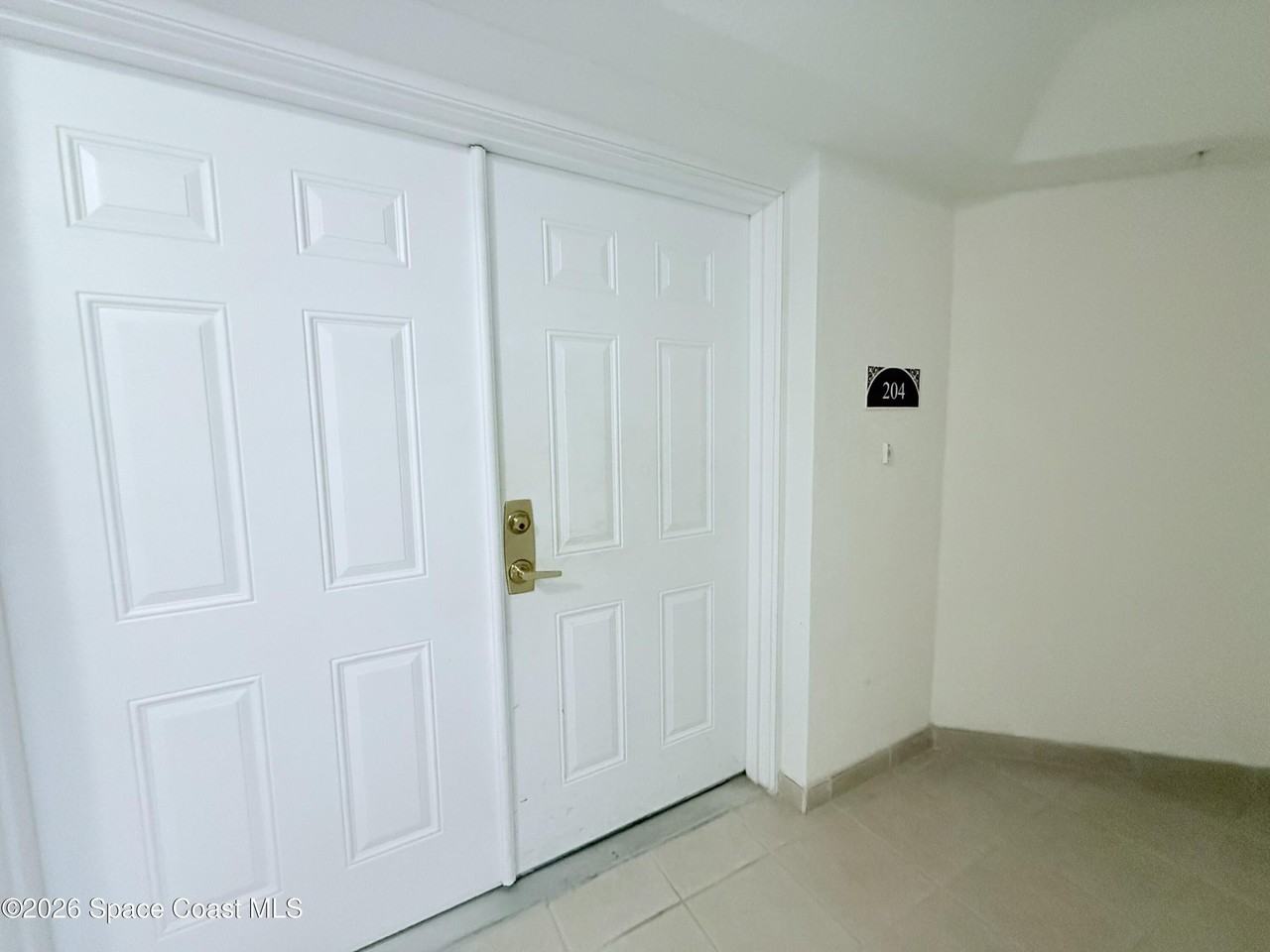 8903 Laguna Ln #204 - Photo 6 of 40