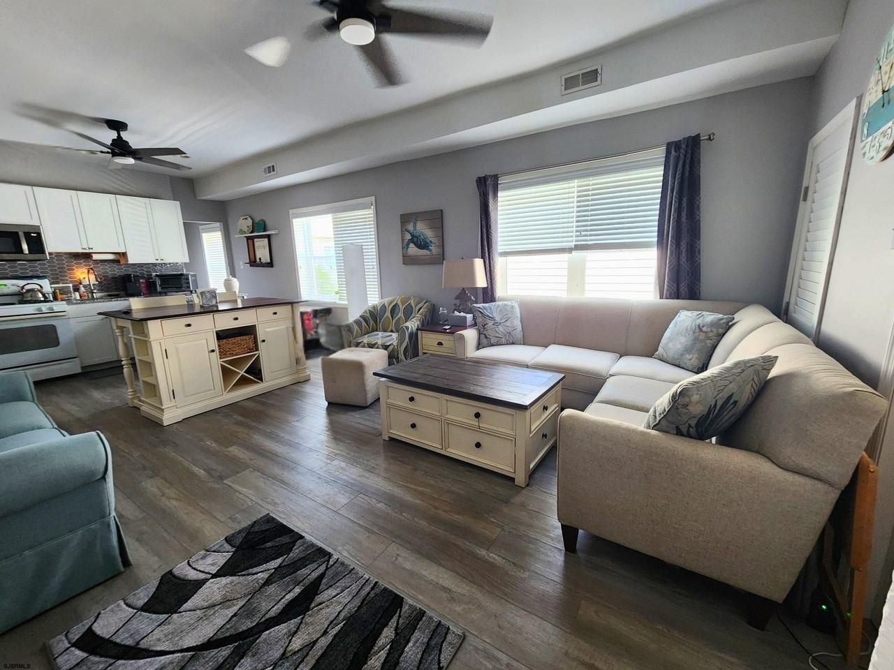 30 S Richards Ave #2ndFL - Photo 2 of 14