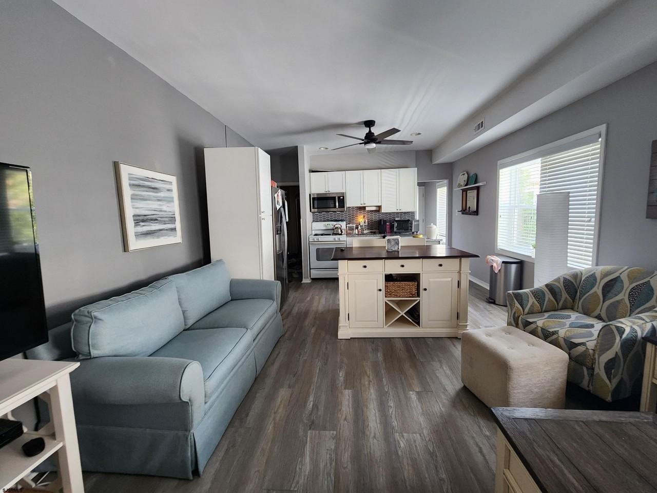 30 S Richards Ave #2ndFL - Photo 3 of 14