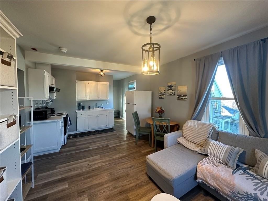 49 E Bowery St #3 - Photo 6 of 14