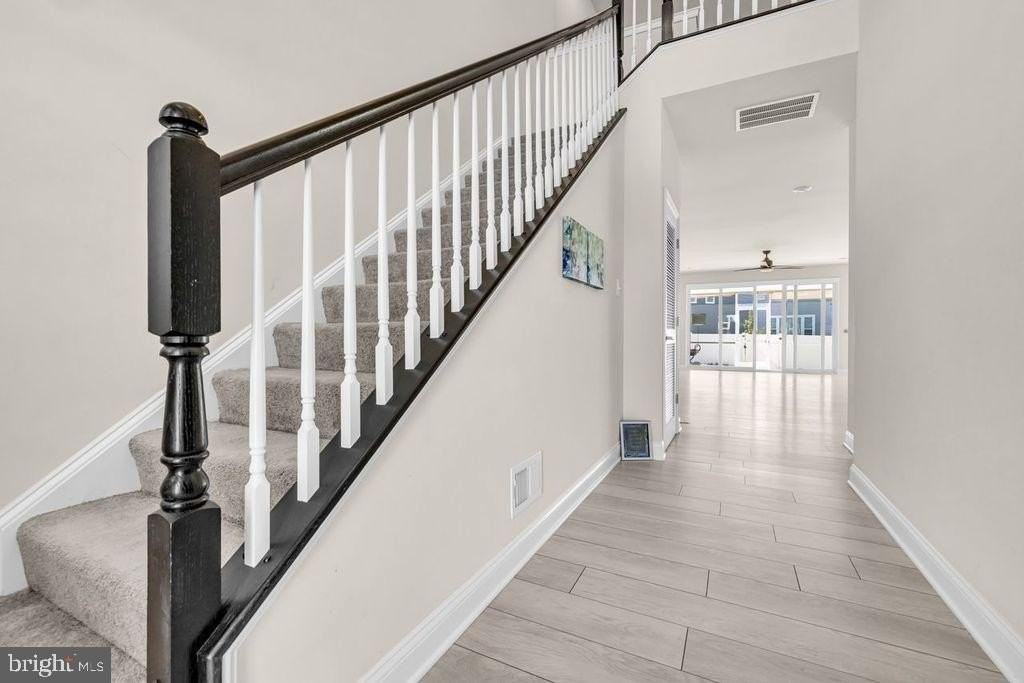 31321 Olney Way - Photo 3 of 50