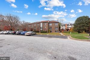 featured image of 20 Rhodes Pl