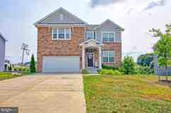 689 N Chandler Dr - Photo 1 of 1