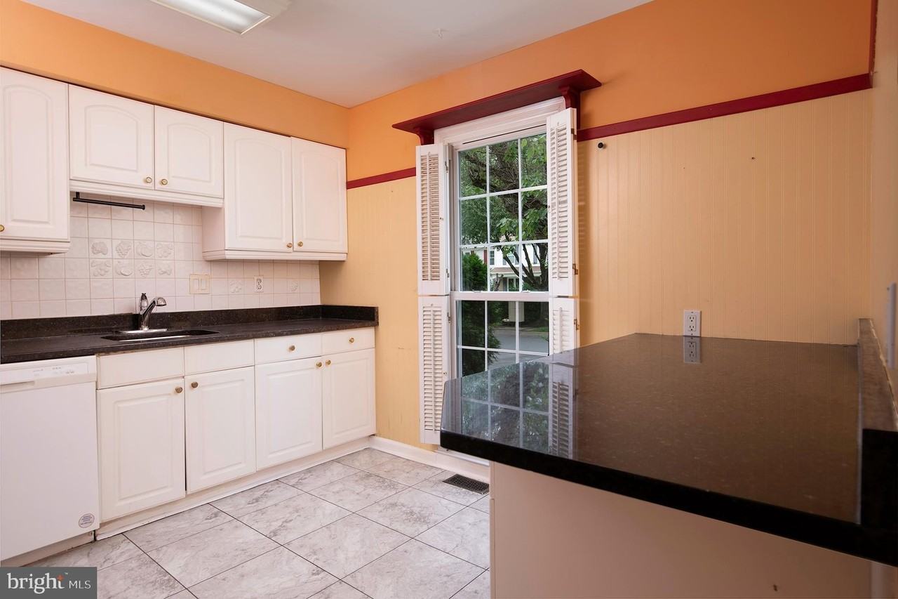 12741 Turquoise Ter - Photo 4 of 5