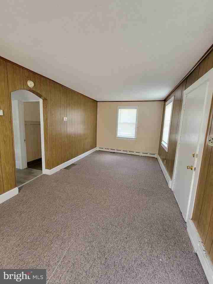 237 S Franklin St - Photo 2 of 15